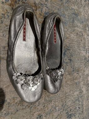 Prada silver leather flats 39.5 EU